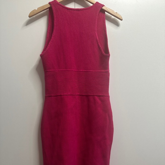 House of Harlow 1960 Vibrant Pink Sweater Mini Dress - Picture 3 of 7